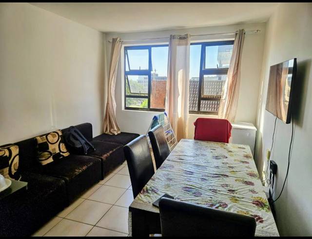 1 BEDROOM APARTMENT FOR SALE IN OVERPORT